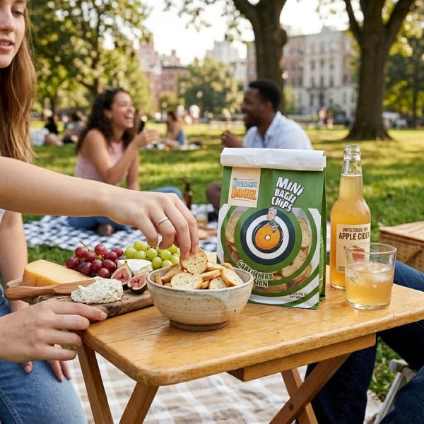 Eccentric Bagel Mini Chips – Garlic Herb Obsession